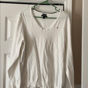 Tommy Hilfiger sweater